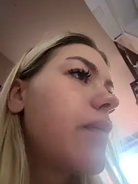 Snapshot of -Sexy_Barbie- chatting on 11-01-25, 02:18 -Sexy Barbie- online show from 11-01-25, 02:18