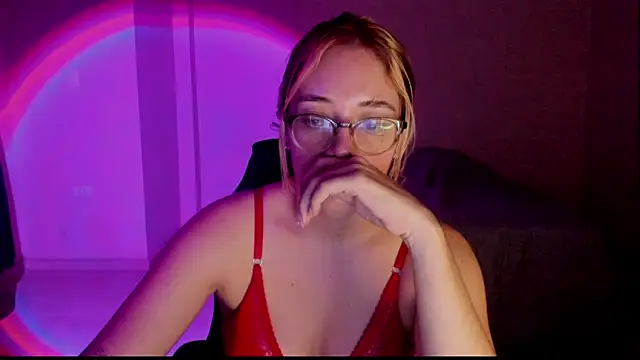 atenas 05  online show from 12-04-25, 09:41