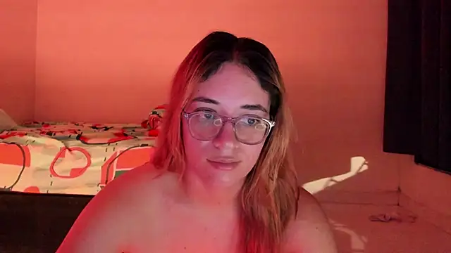 Snapshot of atenas_05_ chatting on 04-30-26, 09:38 atenas 05 online show from 04-30-26, 09:38