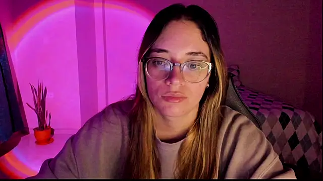 atenas 05  online show from 11-20-25, 09:21