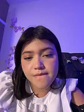 Snapshot of alisson_carolina73 chatting on 10-05-25, 03:30 alisson carolina73 online show from 10-05-25, 03:30