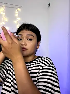 alisson carolina73 online show from 10-26-25, 09:15