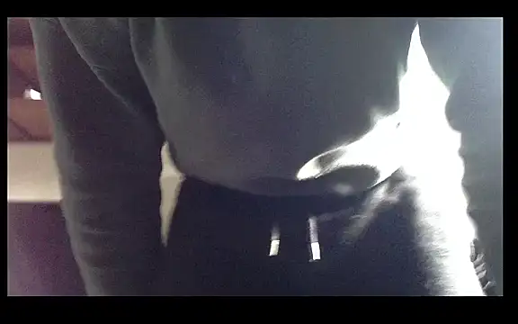 Snapshot of POPAYE972 chatting on 02-16-26, 11:31 POPAYE972 online show from 02-16-26, 11:31