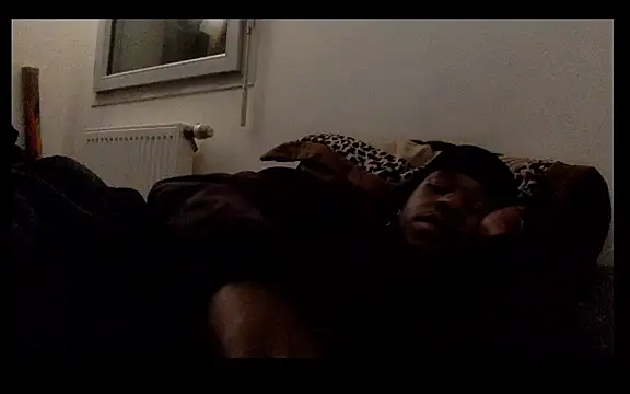 Snapshot of POPAYE972 chatting on 02-18-26, 10:39 POPAYE972 online show from 02-18-26, 10:39