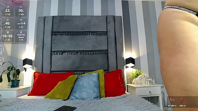 Julianewell online show from 10-09-25, 12:28