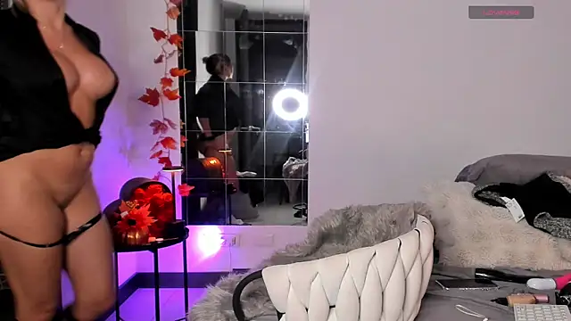 sammanthalove online show from 10-23-25, 02:54