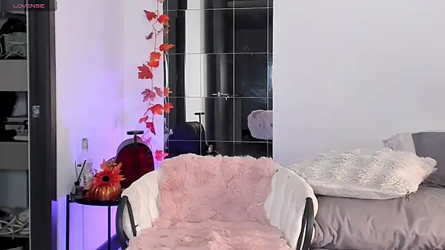 sammanthalove online show from 11-01-25, 02:29