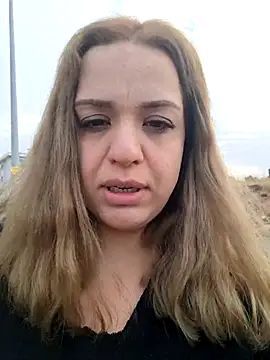 cansuozell online show from 11-26-25, 05:40