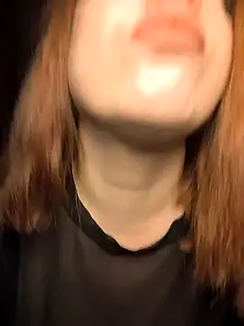 Snapshot of cansuozell chatting on 02-02-26, 04:39 cansuozell online show from 02-02-26, 04:39