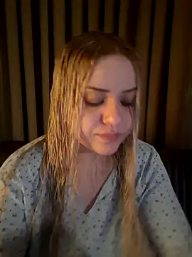 cansuozell online show from 03-25-26, 07:13