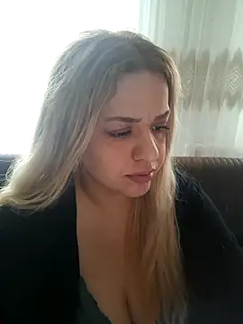 cansuozell online show from 03-19-26, 02:39