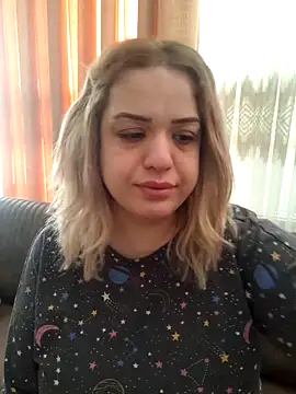 Snapshot of cansuozell chatting on 05-02-26, 03:56 cansuozell online show from 05-02-26, 03:56