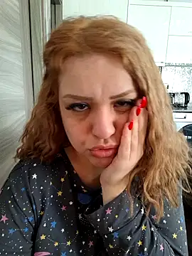 Snapshot of cansuozell chatting on 02-28-26, 07:52 cansuozell online show from 02-28-26, 07:52