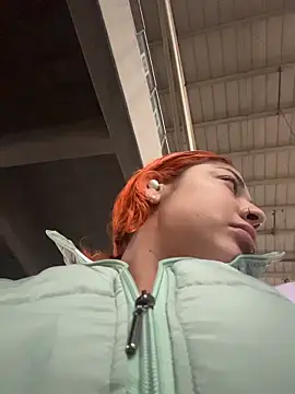 Snapshot of dulce_celeste15 chatting on 11-21-25, 07:02 dulce celeste15 online show from 11-21-25, 07:02