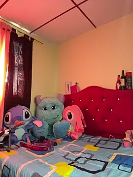 Snapshot of dulce_celeste15 chatting on 09-19-25, 07:40 dulce celeste15 online show from 09-19-25, 07:40