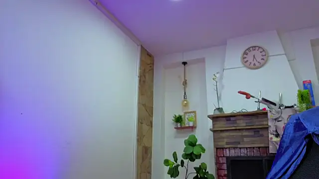 Snapshot of dulce_celeste15 chatting on 01-05-26, 05:27 dulce celeste15 online show from 01-05-26, 05:27