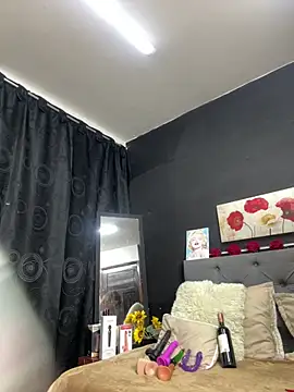 Snapshot of dulce_celeste15 chatting on 03-21-25, 02:28 dulce celeste15 online show from 03-21-25, 02:28