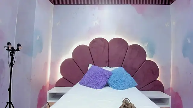 Carohorny4u online show from 11-26-25, 11:43