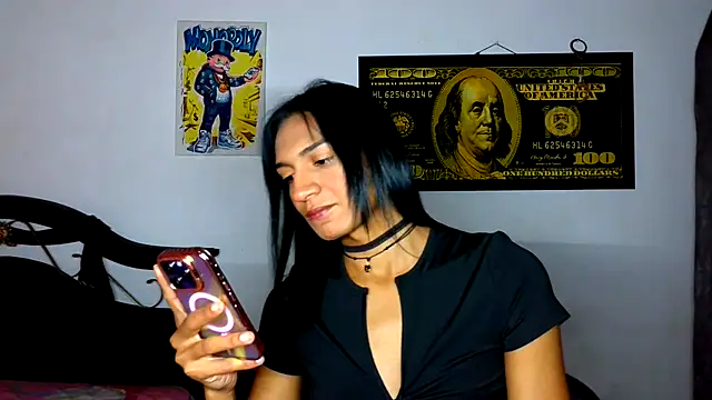 alexxa Rooa online show from 11-15-25, 01:48