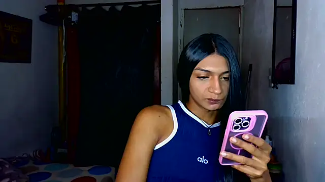 Snapshot of alexxa_Rooa chatting on 02-17-26, 02:03 alexxa Rooa online show from 02-17-26, 02:03