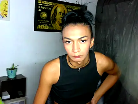 alexxa Rooa online show from 11-22-25, 12:04