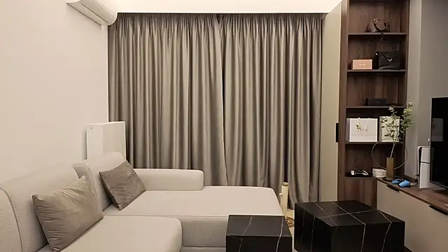 Snapshot of IrisNoire chatting on 12-02-25, 08:32 IrisNoire online show from 12-02-25, 08:32