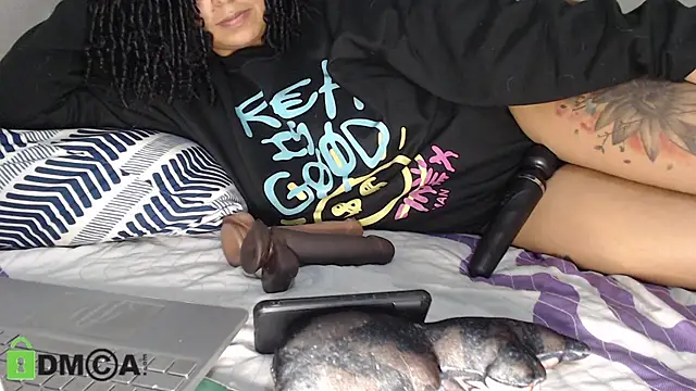 Snapshot of amantinaBOOBS chatting on 12-21-24, 06:33 amantinaBOOBS online show from 12-21-24, 06:33