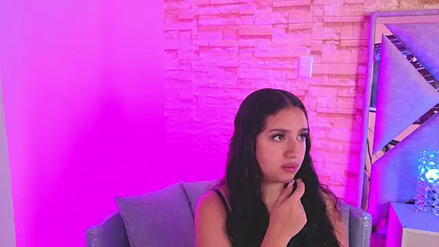 Snapshot of paulette_dupont chatting on 02-04-26, 03:01 paulette dupont online show from 02-04-26, 03:01