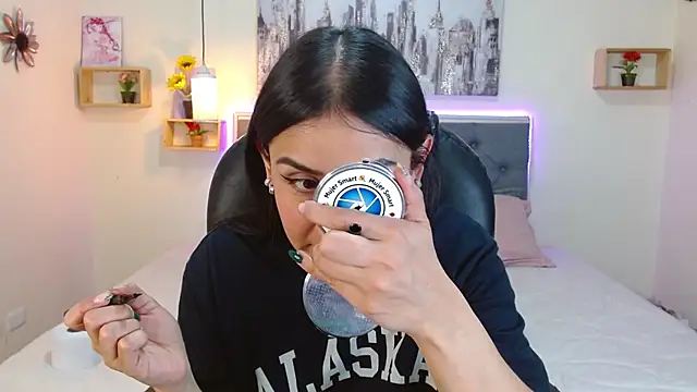 mia aira online show from 09-09-25, 03:21