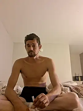 Snapshot of Puusy780 chatting on 10-26-25, 03:18 Puusy780 online show from 10-26-25, 03:18