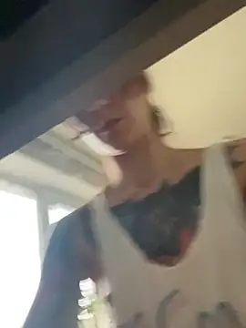 Snapshot of BroadFantasy chatting on 02-17-26, 05:16 BroadFantasy online show from 02-17-26, 05:16