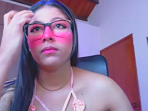 Snapshot of _ALLYSON18_ chatting on 07-17-26, 11:51 ALLYSON18 online show from 07-17-26, 11:51