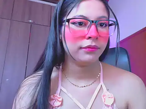 Snapshot of _ALLYSON18_ chatting on 07-23-26, 12:02 ALLYSON18 online show from 07-23-26, 12:02