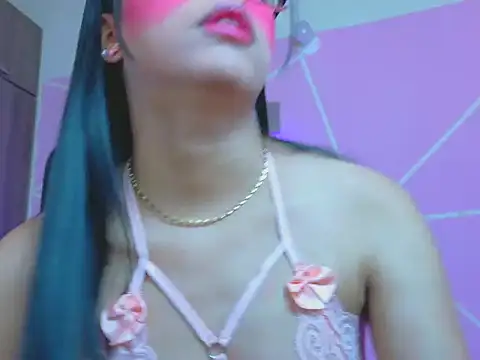 Snapshot of _ALLYSON18_ chatting on 05-14-26, 11:40 ALLYSON18 online show from 05-14-26, 11:40