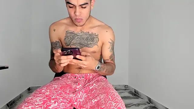 mikee scooth online show from 01-16-26, 03:05