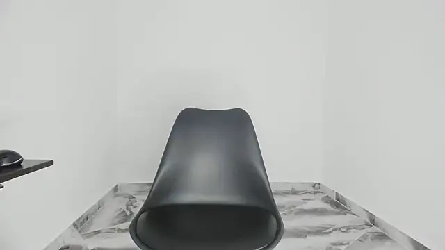 Snapshot of mikee_scooth chatting on 11-11-25, 01:44 mikee scooth online show from 11-11-25, 01:44