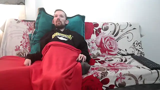 Sophia and Thomas online show from 04-14-26, 03:17