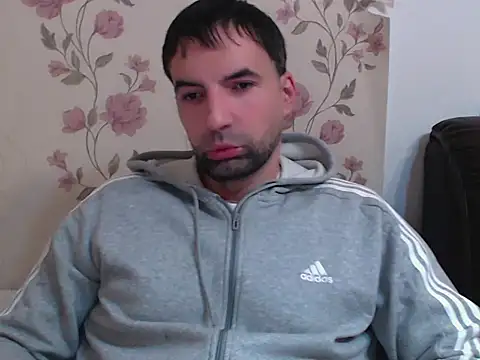 Leo 1617 online show from 01-15-26, 04:54