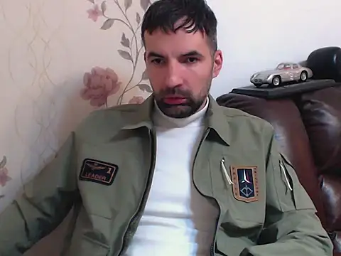 Leo 1617 online show from 03-25-26, 06:29