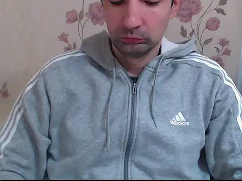 Leo 1617 online show from 02-18-26, 01:40