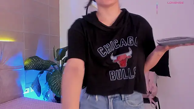 Karito-28 online show from 10-16-25, 12:02