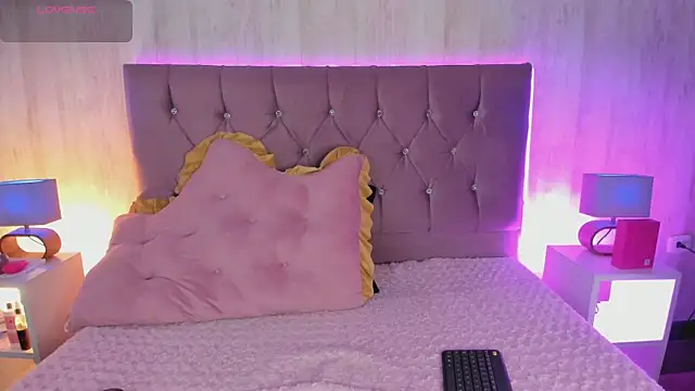 Karito-28 online show from 09-10-25, 01:43