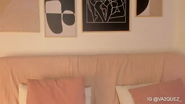 Heyloreley online show from 11-11-25, 01:22