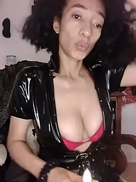 Snapshot of SamaraMartinez chatting on 05-18-26, 10:20 SamaraMartinez online show from 05-18-26, 10:20