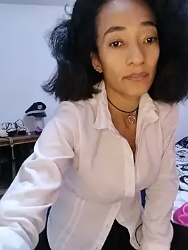 Snapshot of SamaraMartinez chatting on 05-28-26, 02:56 SamaraMartinez online show from 05-28-26, 02:56