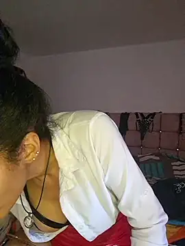 Snapshot of SamaraMartinez chatting on 06-03-26, 02:33 SamaraMartinez online show from 06-03-26, 02:33