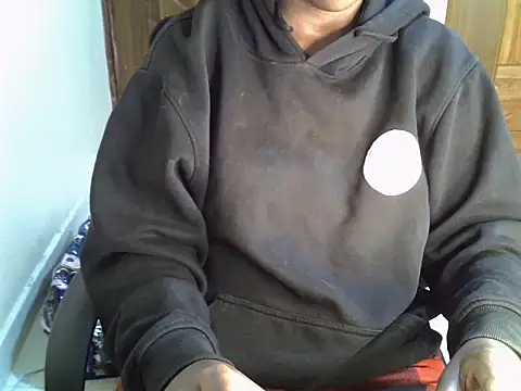 Caryyyl online show from 03-08-26, 10:18