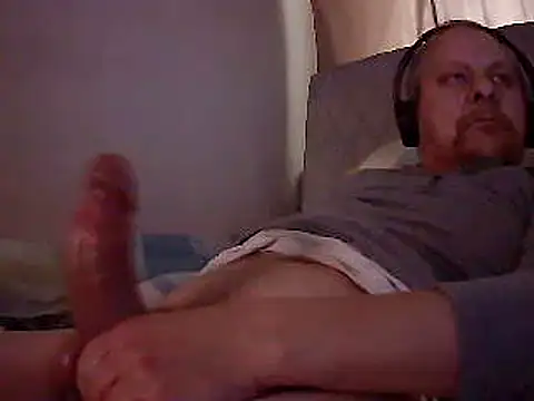 Snapshot of amylrmm1903 chatting on 02-22-25, 02:30 amylrmm1903 online show from 02-22-25, 02:30