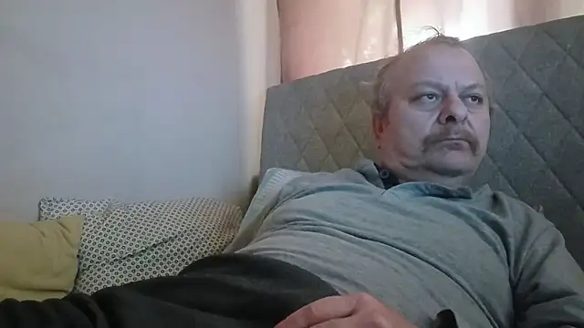 amylrmm1903 online show from 10-29-25, 12:04