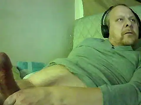 Snapshot of amylrmm1903 chatting on 02-22-25, 08:42 amylrmm1903 online show from 02-22-25, 08:42